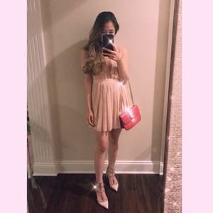 Meet your Posher, Van anh